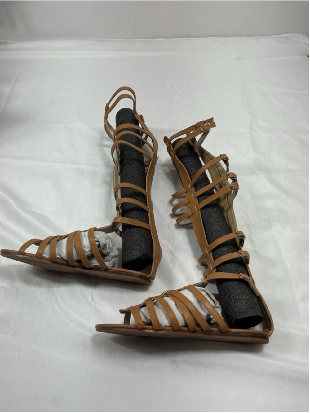 Womans New Bf Betani Pocahontas Knee High Gladiator Sandals 8 Camel Strappy